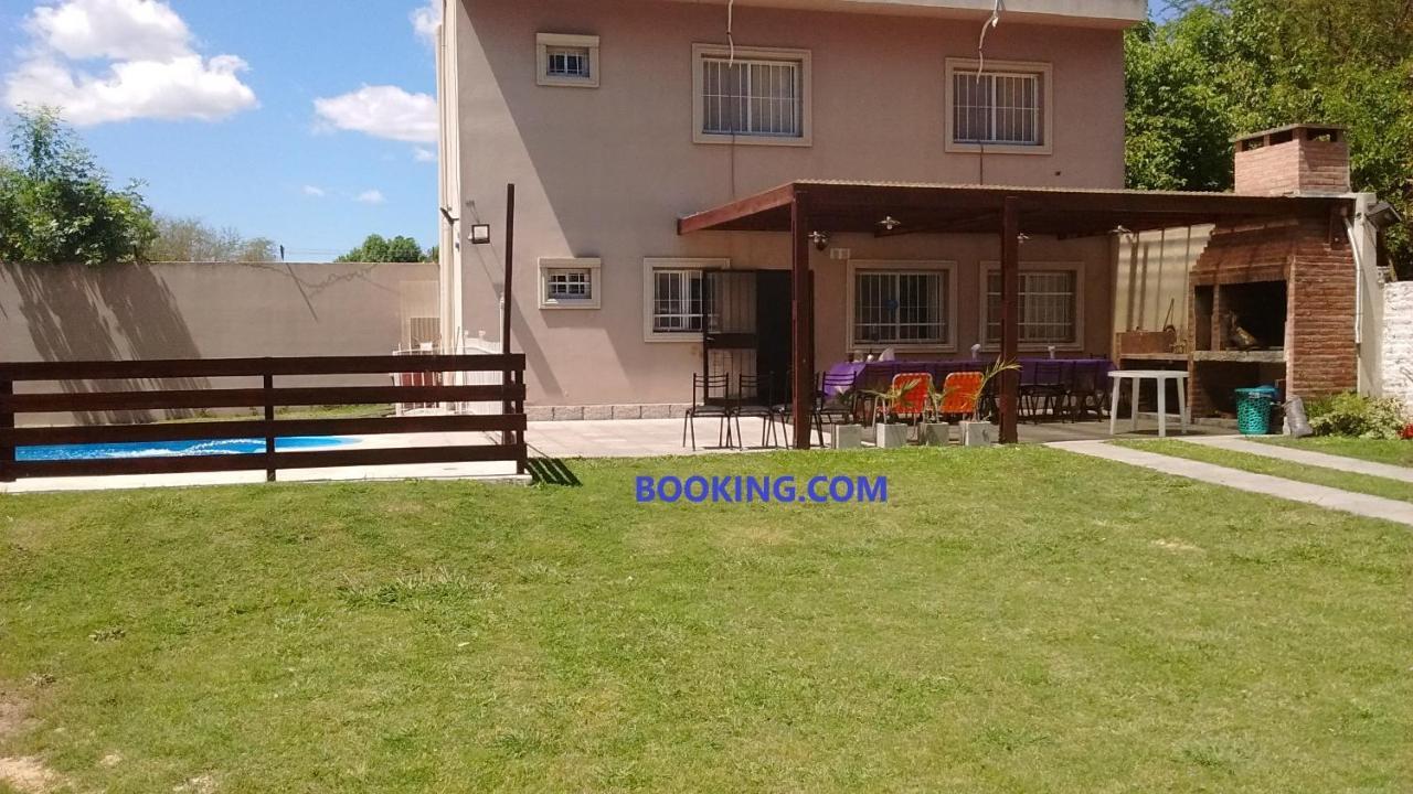 Casa quinta En Tortuguitas Exterior foto